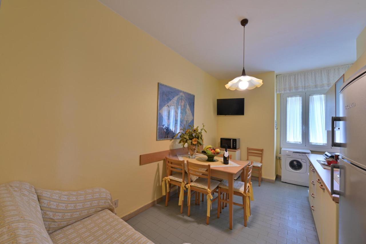 Residence Mariavittoria Lido di Jesolo Exterior photo