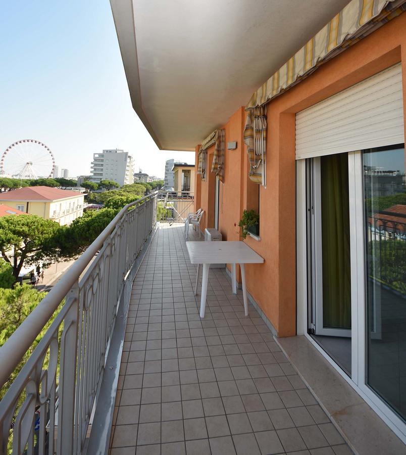 Residence Mariavittoria Lido di Jesolo Exterior photo