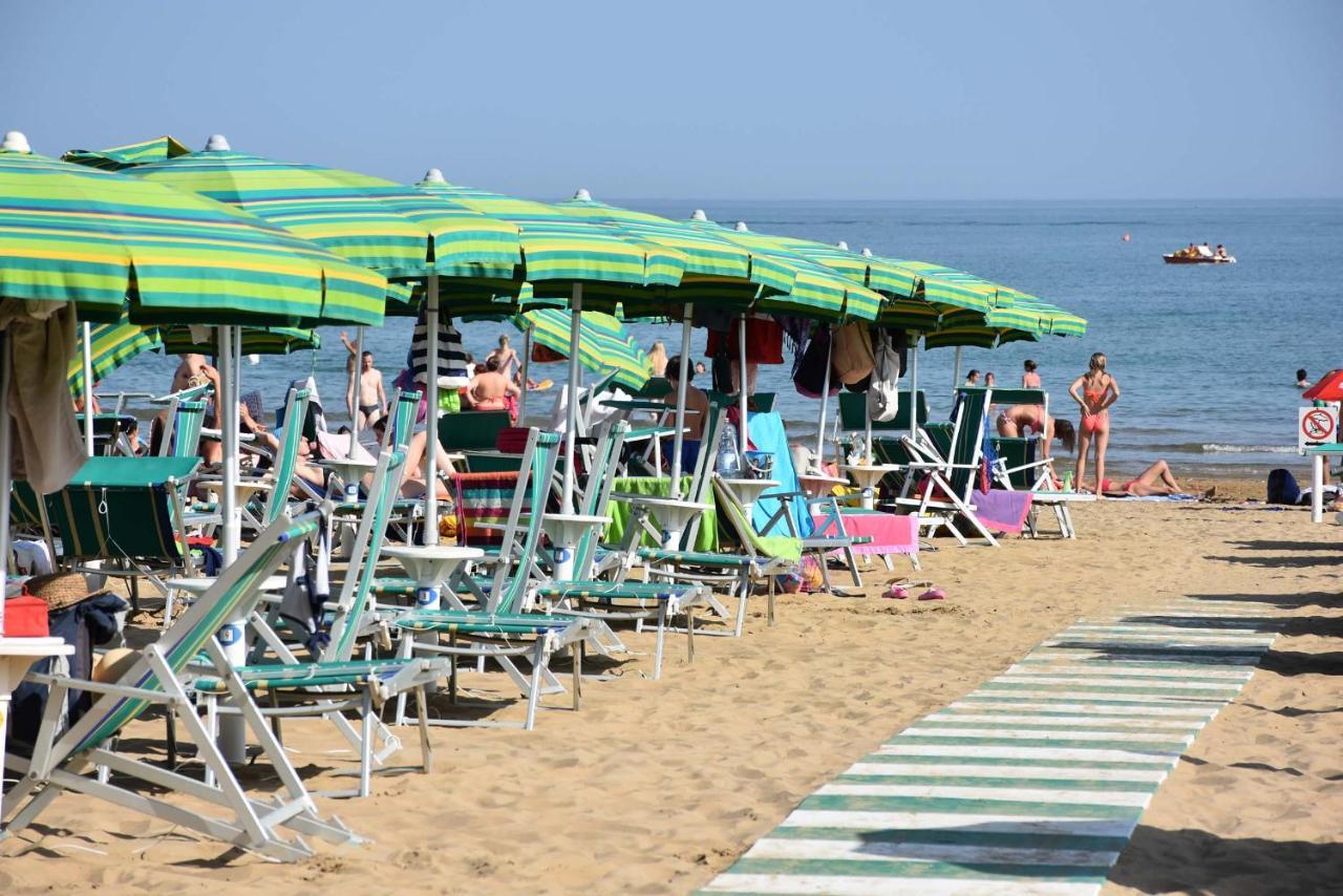 Residence Mariavittoria Lido di Jesolo Exterior photo