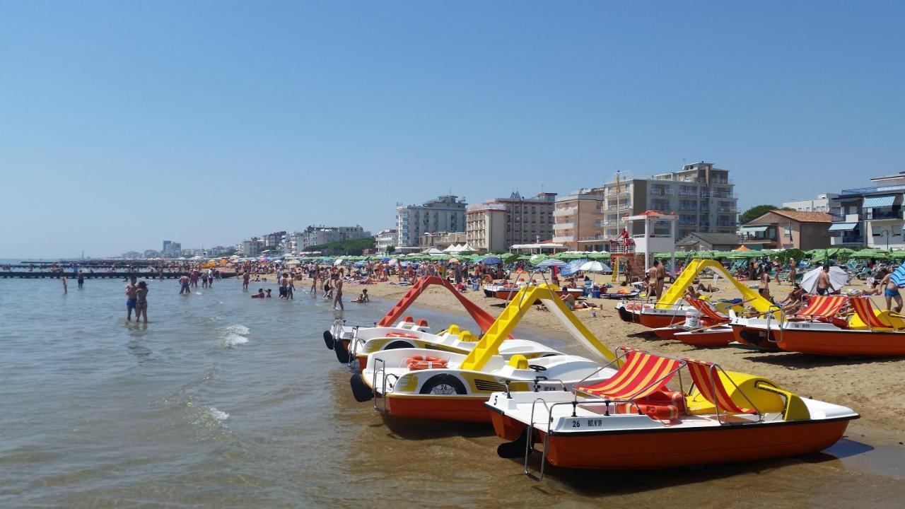 Residence Mariavittoria Lido di Jesolo Exterior photo